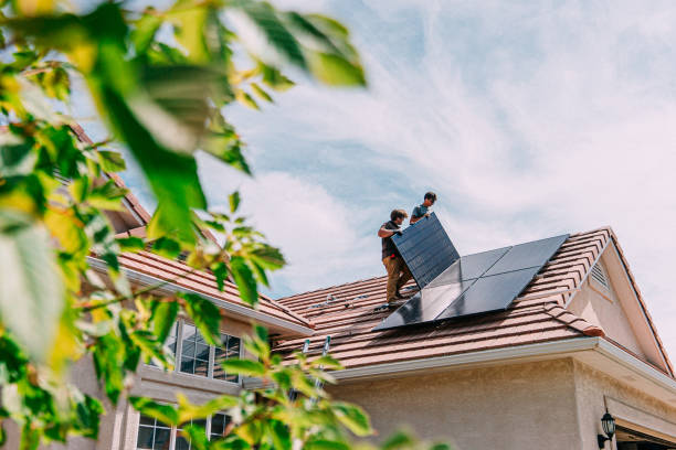 Best Roof Gutter Cleaning  in Milan, IN